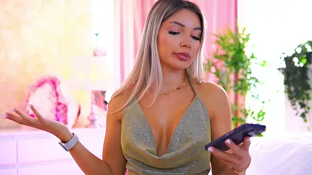 ArtTeasee online show from 09/30/25, 09:04