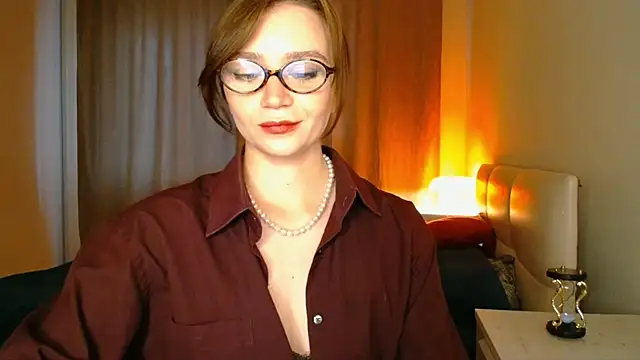 Snapshot of Shadow_Passion chatting on 09/09/25, 07:07 Shadow Passion online show from 09/09/25, 07:07