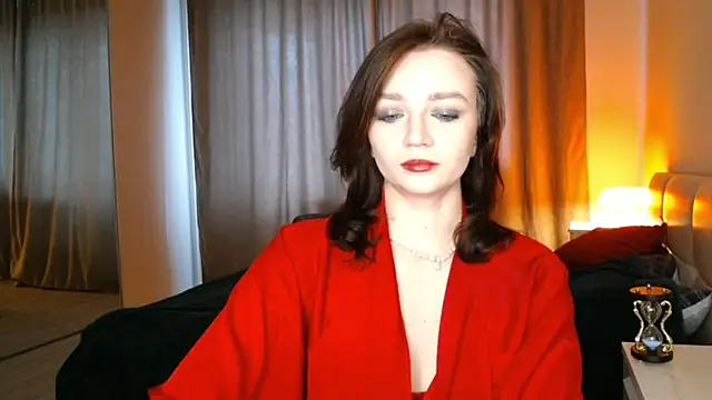 Snapshot of Shadow_Passion chatting on 02/14/25, 07:07 Shadow Passion online show from 02/14/25, 07:07