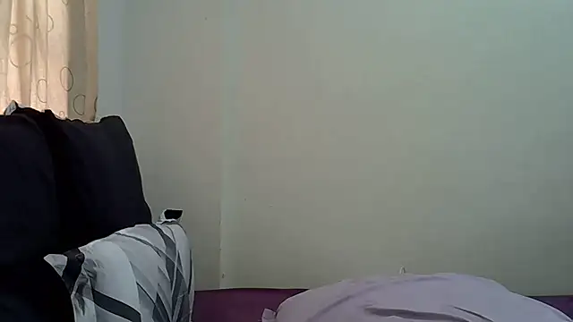 Snapshot of AddictiveAssCurves chatting on 11/19/25, 10:04 AddictiveAssCurves online show from 11/19/25, 10:04