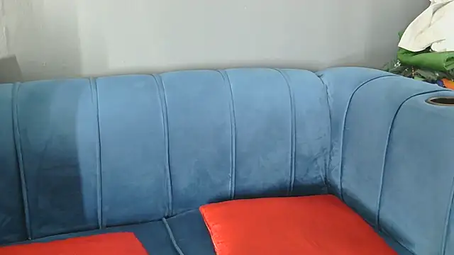 AddictiveAssCurves online show from 05/20/26, 06:32
