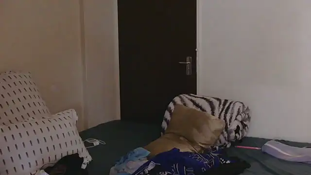 AddictiveAssCurves online show from 05/18/26, 10:42