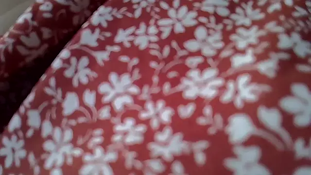 Snapshot of AddictiveAssCurves chatting on 10/25/25, 11:20 AddictiveAssCurves online show from 10/25/25, 11:20