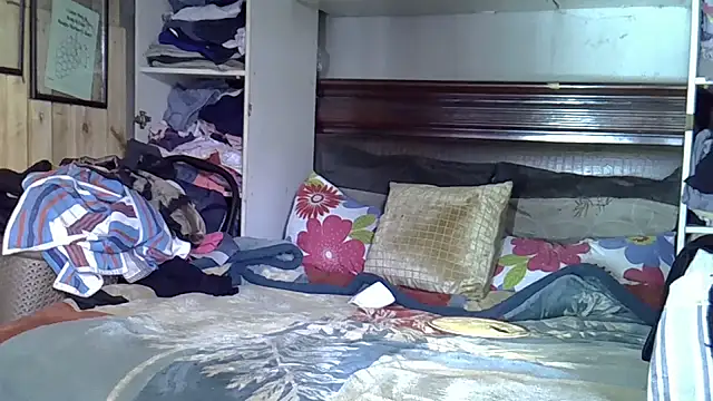 AddictiveAssCurves online show from 02/20/26, 07:21