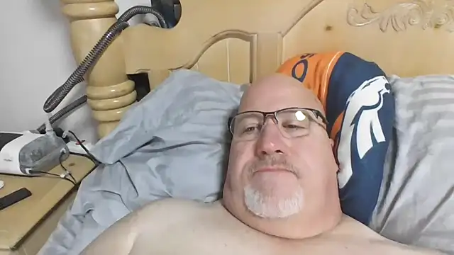 Bigbear0563 online show from 02/19/26, 05:21