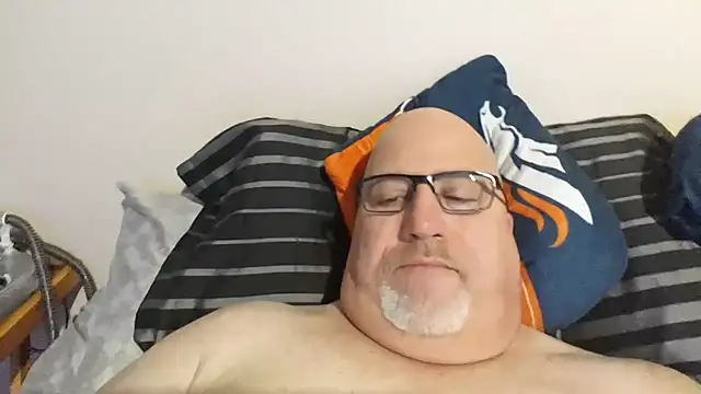 Bigbear0563 online show from 02/09/25, 04:18