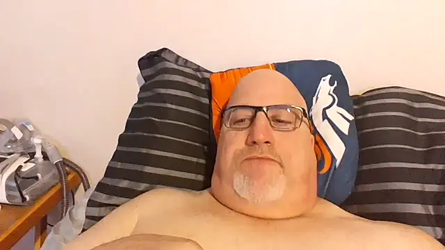 Bigbear0563 online show from 03/04/25, 05:13