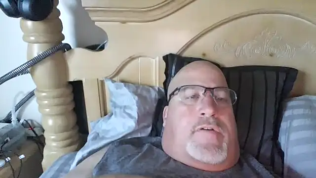 Bigbear0563 online show from 10/19/25, 03:15