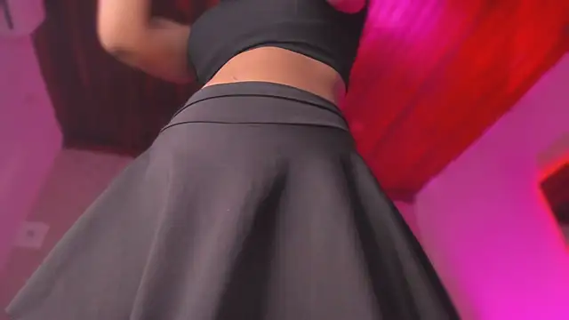 Emmily Savage online show from 11/28/25, 10:26