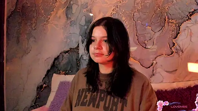 Mey moon online show from 11/15/25, 04:00