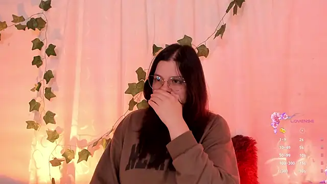 Mey moon online show from 03/21/25, 07:33