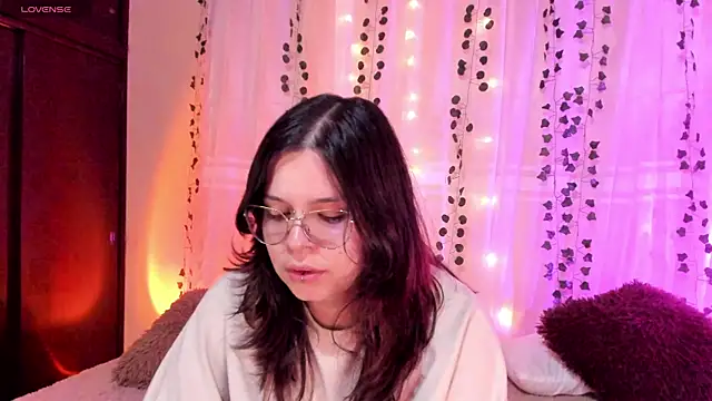 Mey moon online show from 12/04/24, 09:51