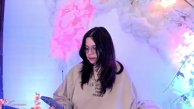 Mey moon online show from 01/27/25, 11:43