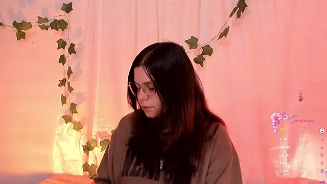 Mey moon online show from 03/21/25, 04:28