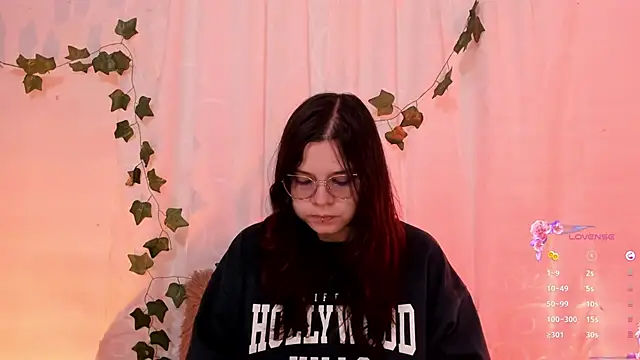 Mey moon online show from 03/18/25, 10:15