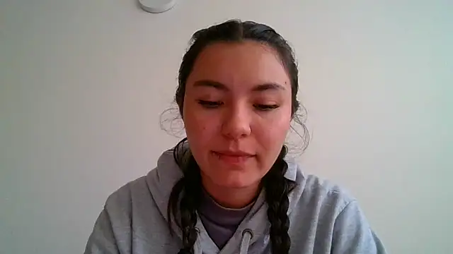 Snapshot of _andygirl chatting on 04/23/26, 08:32 andygirl online show from 04/23/26, 08:32