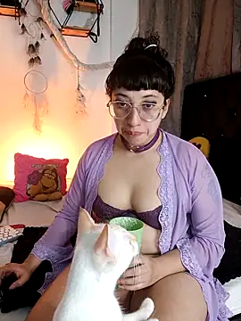 Piafisher1 online show from 10/10/25, 01:17