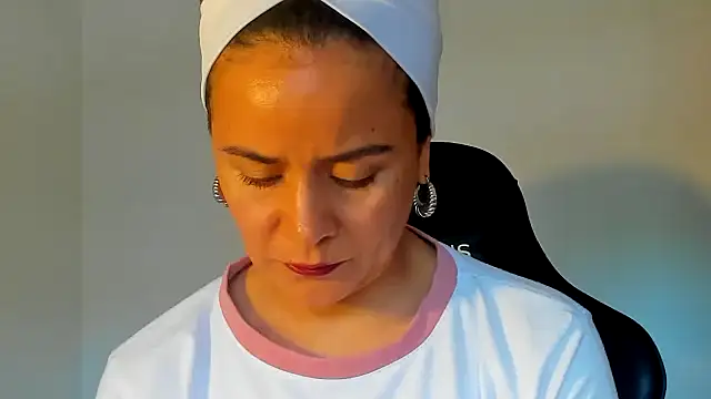 Sami Hotie1 online show from 11/04/25, 09:29