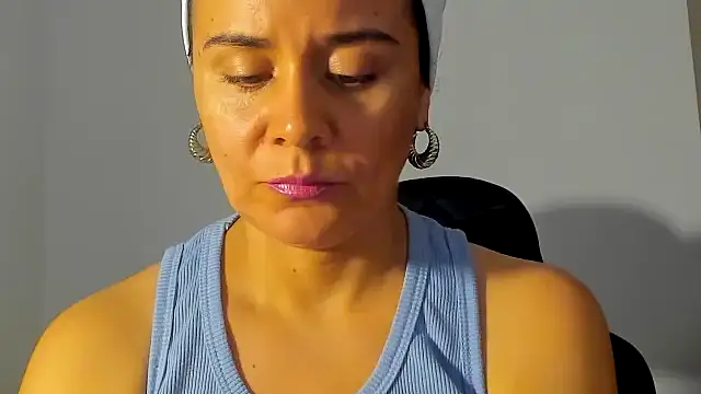 Sami Hotie1 online show from 11/08/25, 09:29