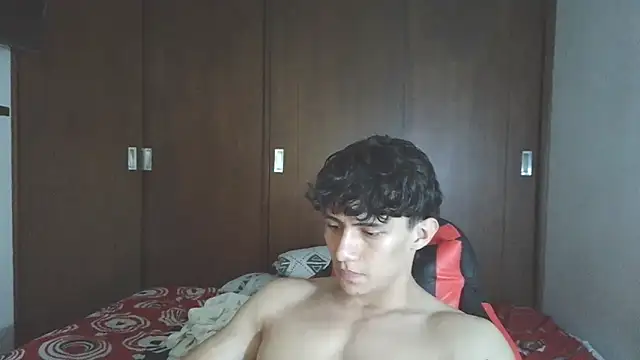 aresholland online show from 11/09/25, 03:21