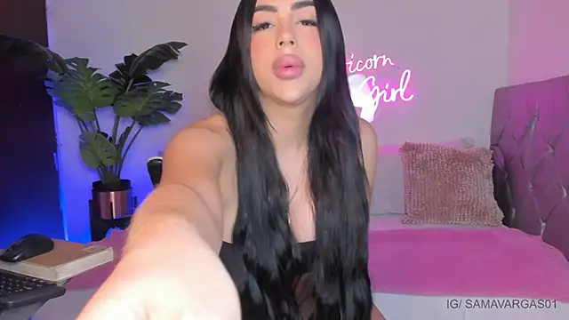 Korina Saenz01 online show from 04/09/26, 02:45