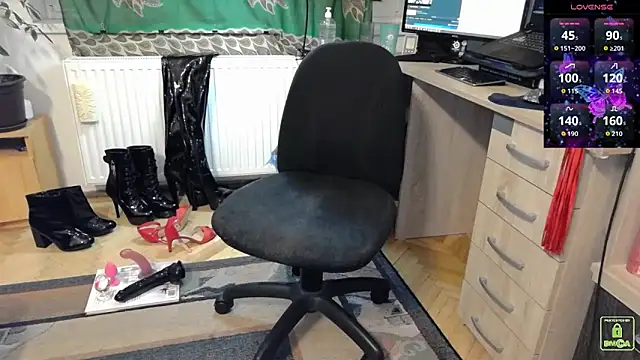 SissyLunaCD online show from 04/05/26, 08:37