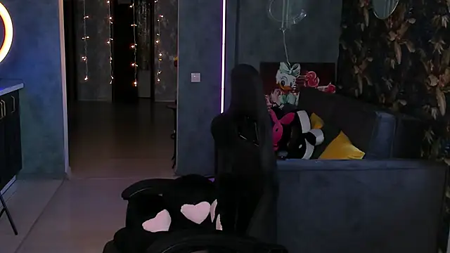 Blckmirrorr online show from 10/25/25, 08:02