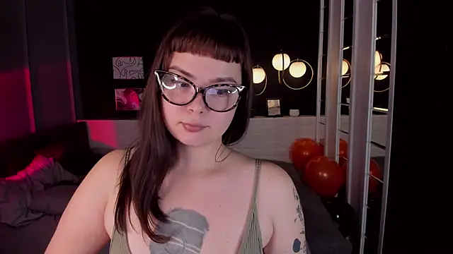 Mayayammy online show from 11/02/25, 02:33