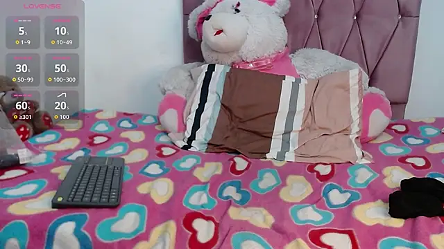 Zara jay001 online show from 12/14/25, 10:15