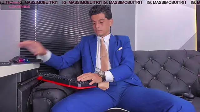 Snapshot of massimo_g chatting on 07/06/26, 01:18 massimo g online show from 07/06/26, 01:18
