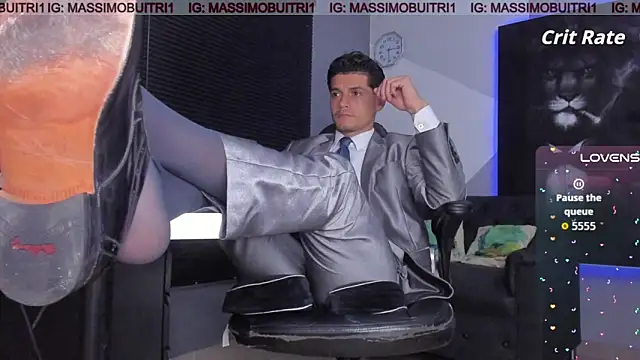 massimo g online show from 11/11/25, 12:27