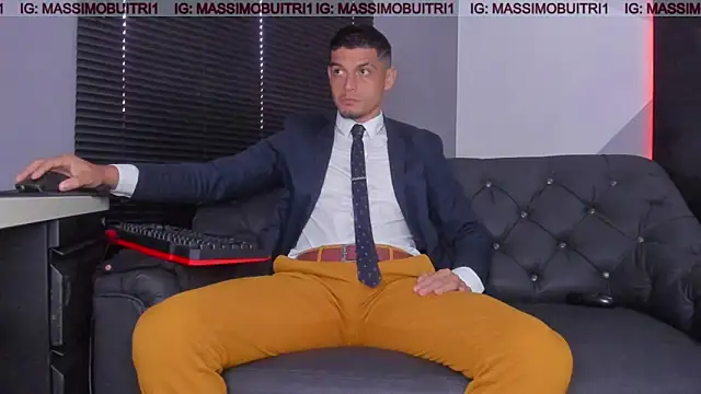 massimo g online show from 11/25/25, 02:28