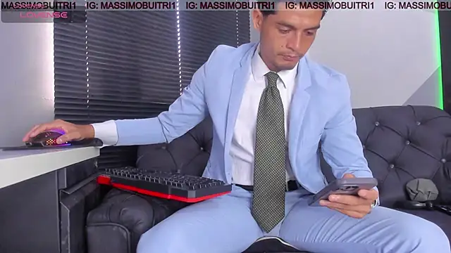 Snapshot of massimo_g chatting on 07/10/26, 12:16 massimo g online show from 07/10/26, 12:16
