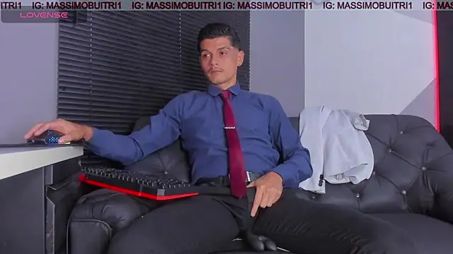Snapshot of massimo_g chatting on 04/23/26, 11:17 massimo g online show from 04/23/26, 11:17