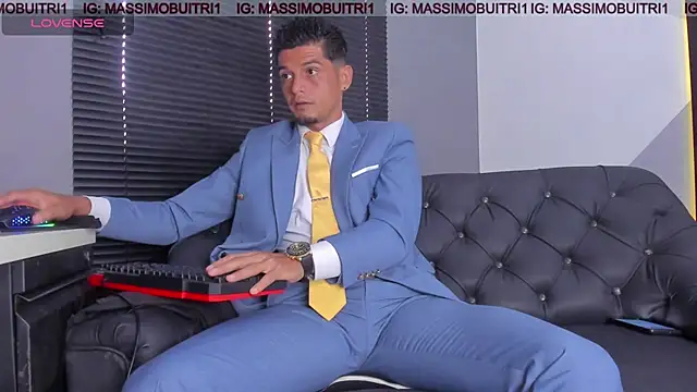 Snapshot of massimo_g chatting on 06/01/26, 12:27 massimo g online show from 06/01/26, 12:27