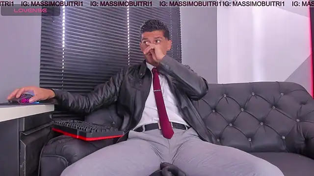 Snapshot of massimo_g chatting on 04/24/26, 03:25 massimo g online show from 04/24/26, 03:25