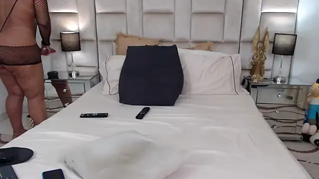 JesicaTaylorxx online show from 03/11/25, 09:48