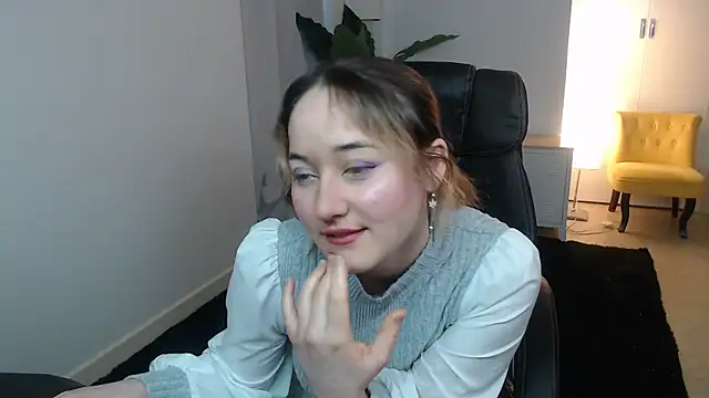 Crystal-dreamt online show from 02/13/26, 10:26