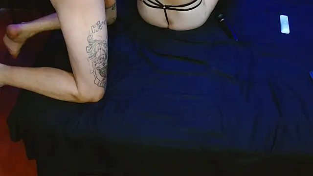 ASTRIDBULM online show from 01/07/26, 08:25