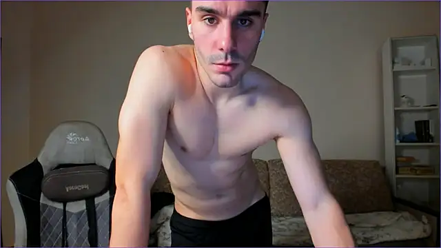 Snapshot of sam_huston chatting on 11/28/25, 10:10 sam huston online show from 11/28/25, 10:10