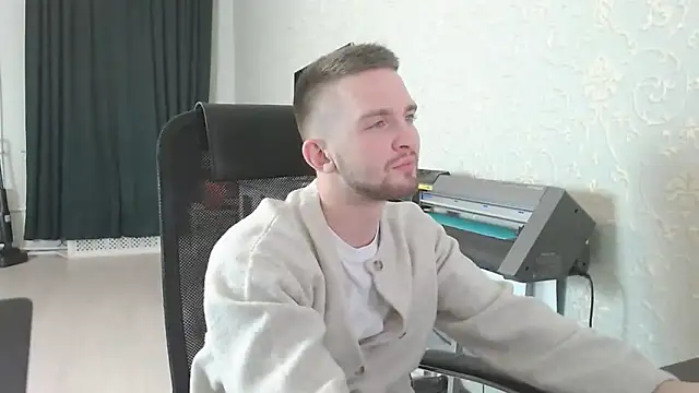 Marselle Laker online show from 11/14/25, 10:24