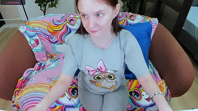 Snapshot of JannaVerdi_ chatting on 06/10/26, 06:36 JannaVerdi online show from 06/10/26, 06:36