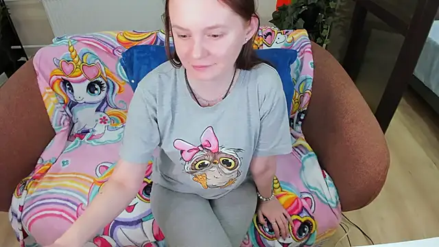 JannaVerdi  online show from 05/18/26, 06:51