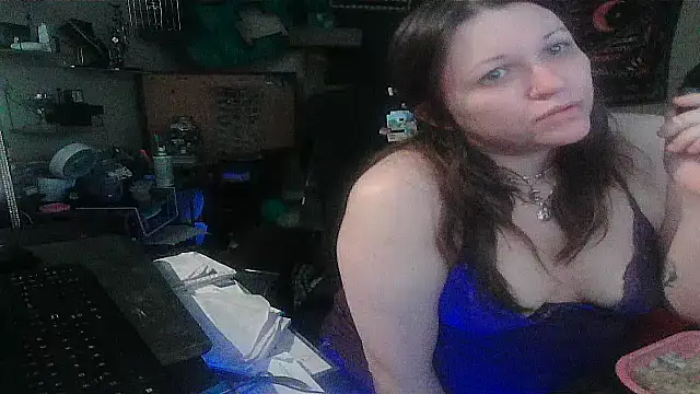 Snapshot of spunlikecottoncandy chatting on 02/02/26, 08:30 spunlikecottoncandy online show from 02/02/26, 08:30