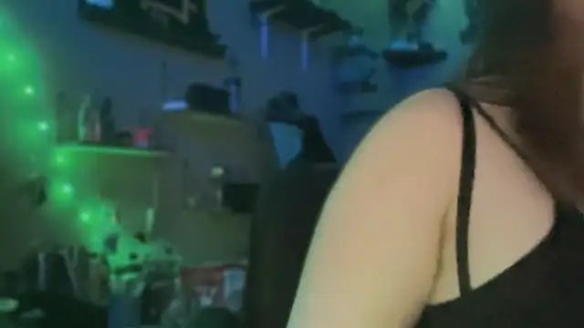 Snapshot of spunlikecottoncandy chatting on 03/30/26, 06:37 spunlikecottoncandy online show from 03/30/26, 06:37