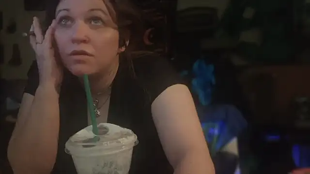 Snapshot of spunlikecottoncandy chatting on 02/02/26, 01:15 spunlikecottoncandy online show from 02/02/26, 01:15