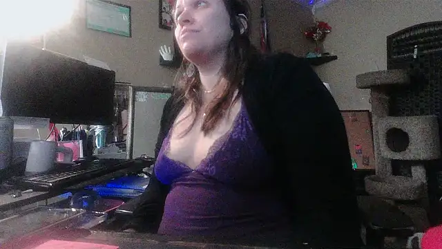 Snapshot of spunlikecottoncandy chatting on 01/07/26, 07:35 spunlikecottoncandy online show from 01/07/26, 07:35