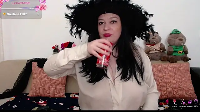 ElenaRose90 online show from 10/31/25, 09:11