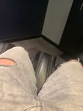 luay187 online show from 04/05/26, 04:57