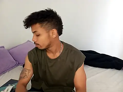 danidiazto2023 online show from 02/17/25, 06:06